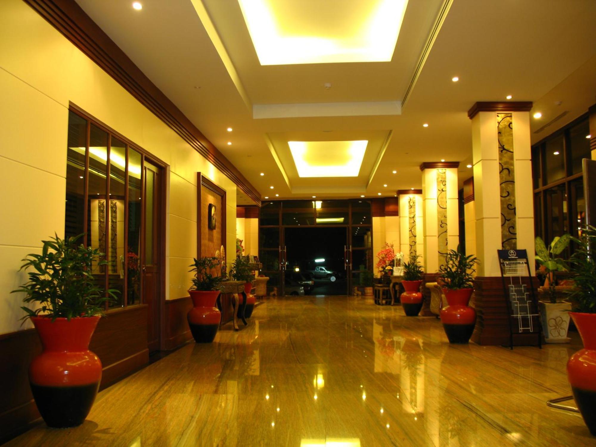 Wannara Hotel Hua Hin Exterior photo